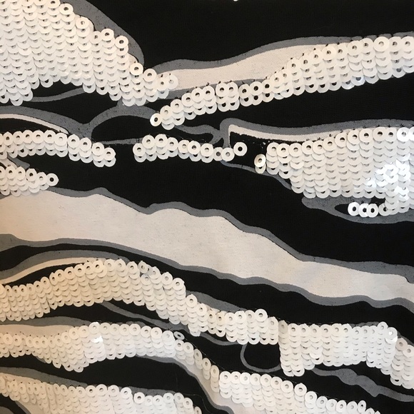 Reves Top - Picture 6 of 8